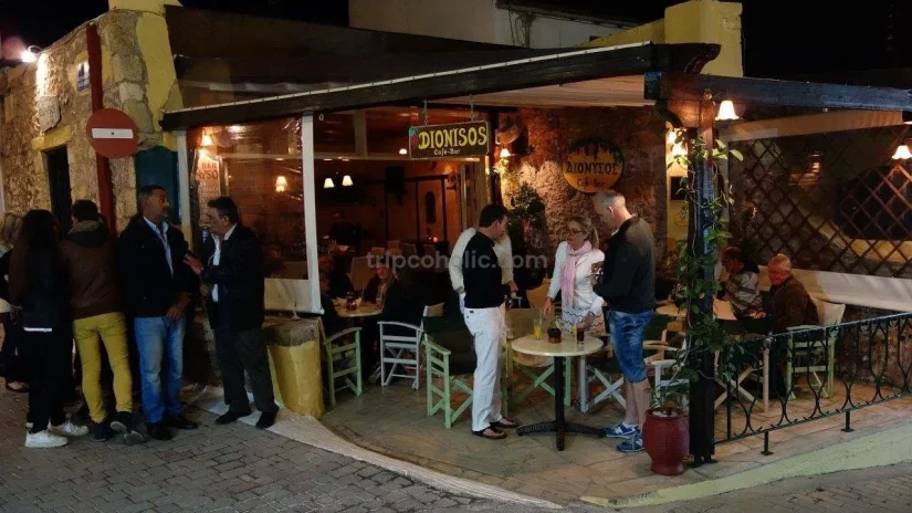 Dionysos Cafe Bar